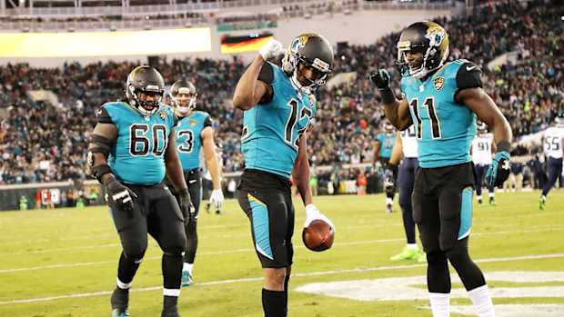 dede-westbrook-week-15-fantasy-football-sneaky-starts.jpg